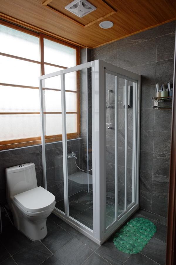 Xin Yuan Hang Homestay 관샨 외부 사진